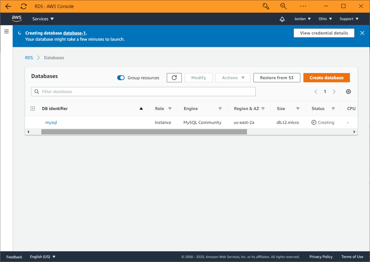 Anzeige der erstellten AWS MySQL-Datenbank