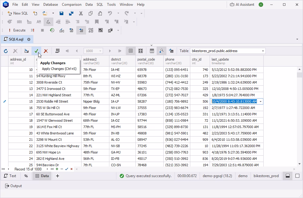 Applying the changes in the Cached Updates mode in dbForge Studio for PostgreSQL